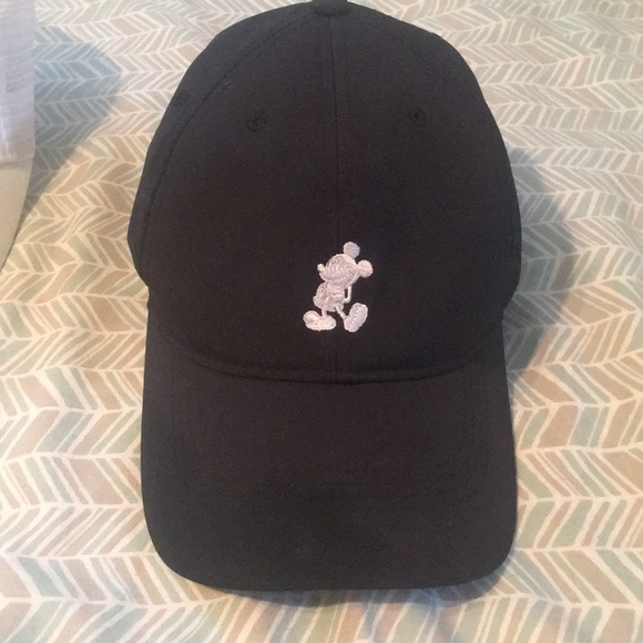 black nike mickey mouse hat